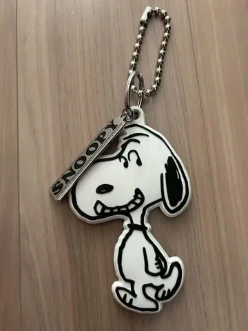 MARC JACOBS 스누피 키링