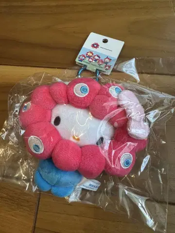 간사이 만박 미야쿠미야쿠 산리오 콜라보 코스프레 봉제 인형 키티
