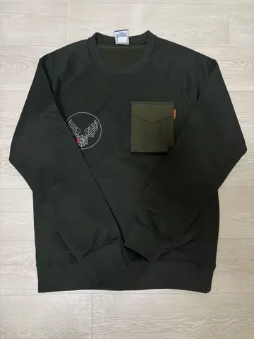 Reebok x beams 콜라보 트레이닝복