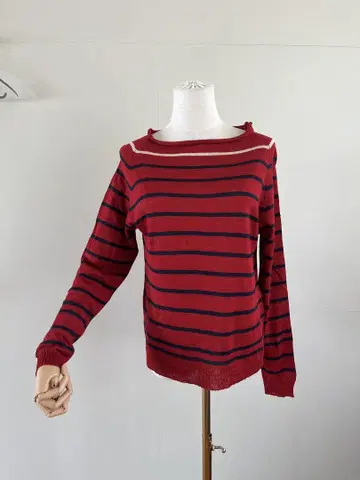 보트넥 빨간색과 네이비 스트라이프 린넨 니트