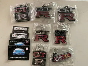 가챠가챠 GT-R 엠블럼 키링 세트
