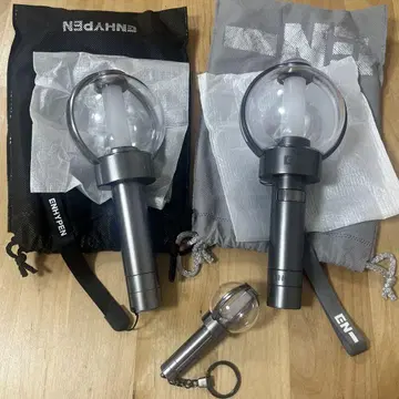 ENHYPEN 응원봉 2개 (트레이딩 카드 포함) 미니 응원봉