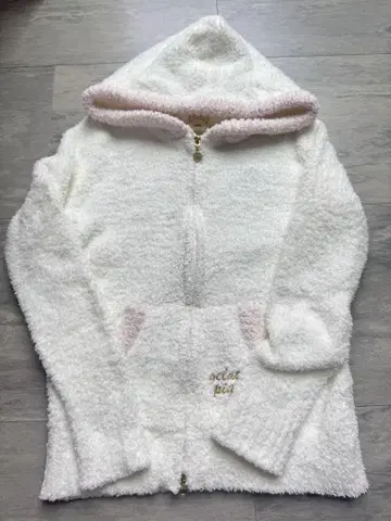 젤라또피케 룸웨어
