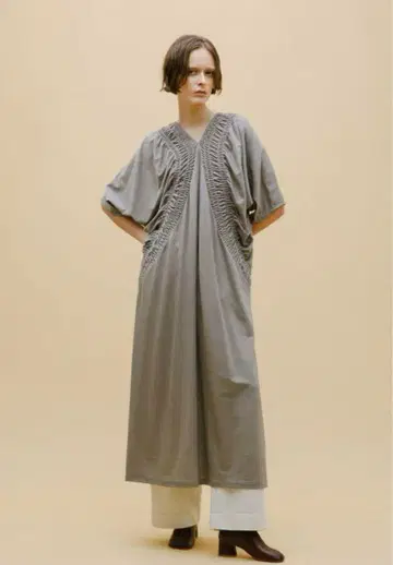 laato shirring one piece 그레이 롱 원피스