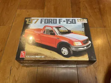 1/25 1997 포드 F-150 4x4 픽업 프라모델 키트
