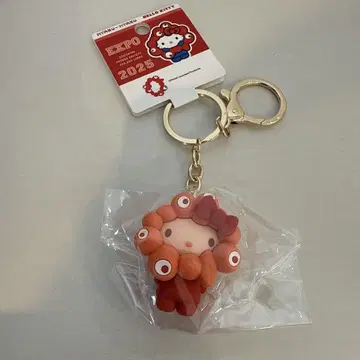 미야쿠미야쿠 산리오 콜라보 최애 컬러 키티