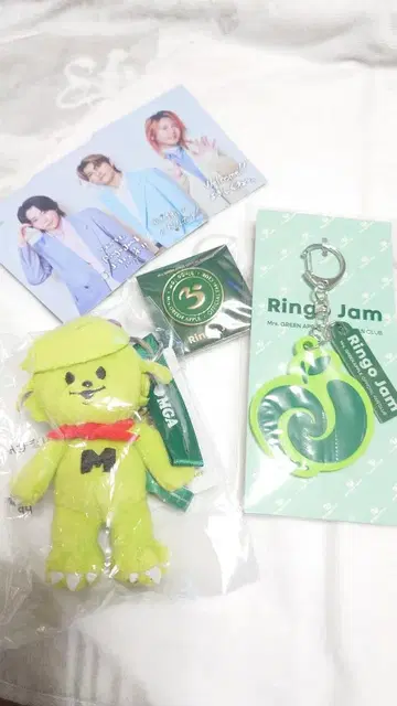 Mrs. GREEN APPLE FC 한정판 굿즈