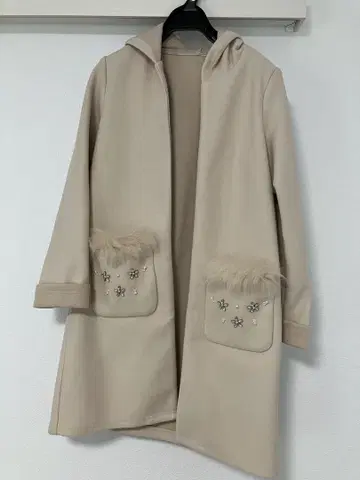 tocco closet 후드 부착 베이지 롱 코트