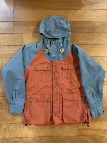 Mt RAINIER DESIGN 마운틴 후드티