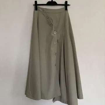 AMERI 플레어 스커트