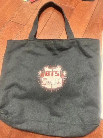 BTS 토트백과 굿즈 세트
