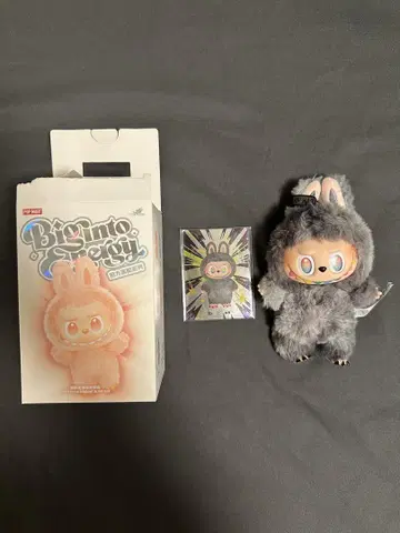 LABUBU Big into Energy 시크릿 가격 인하 가능