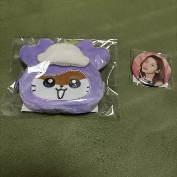 TWICE 사브리 코로코로쿠리린 캔뱃지 파우치와 캔뱃지(사나)