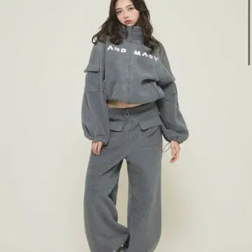 andmary Mary logo fleece jacket / pants