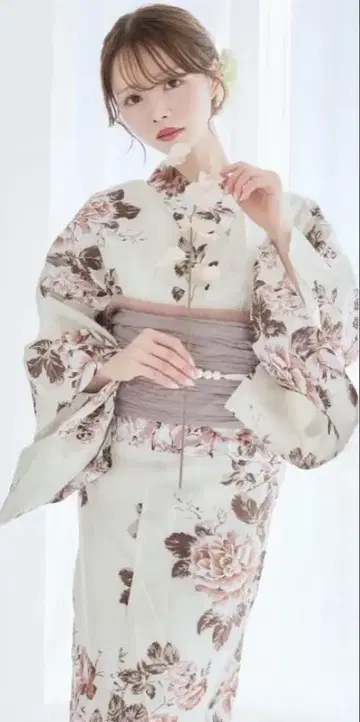 꽃무늬 베이지 유카타 오비 허리끈 일본 나막신 세트