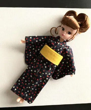 리카짱 인형과 기모노