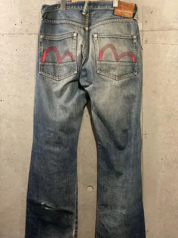 EVISU 스트레이트 데님 데미지 가공