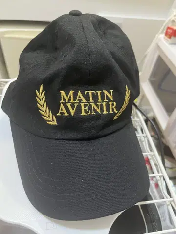 MATIN AVENIR 블랙 캡 마탄아브니르 아사쿠라 미쿠루