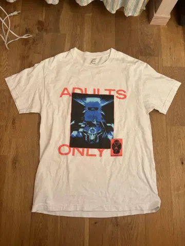 eviden t shirt skateboard