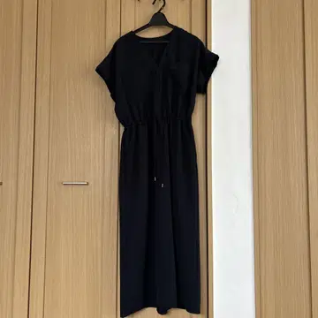 밴야드 스톰 네이비 반팔 원피스