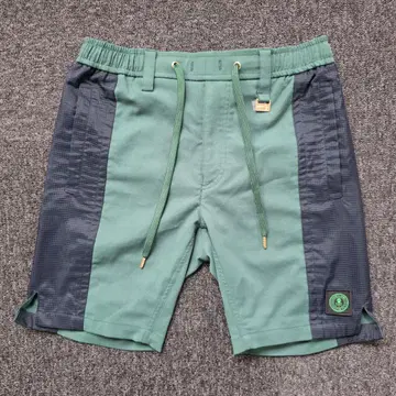 MARK&LONA 하프 팬츠 숏팬츠 사이즈 44 골프