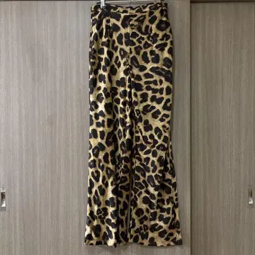 searoomlynn Satin 스트레이트 팬츠 레오파드