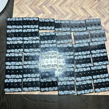LEGO D&D 피그용 받침대 36개