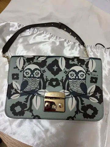 FURLA 메트로폴리스 올빼미 원 숄더백