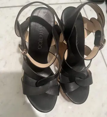 JIMMY CHOO 샌들 37 사이즈