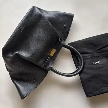새상품 DEMELLIER 데멜리에 백 블랙
