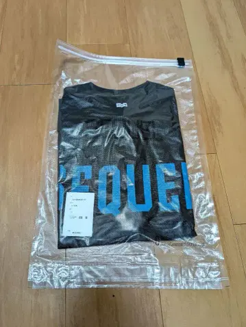 SMEQUEL 셔츠