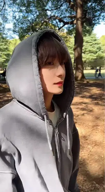 UNiFY 아메미야 타이세이 착용 Raucohouse 지퍼 후드티 그레이