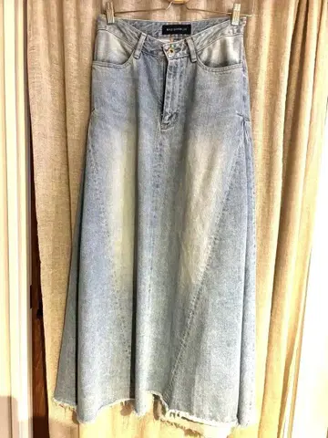 매디슨 블루 데님 롱 스커트