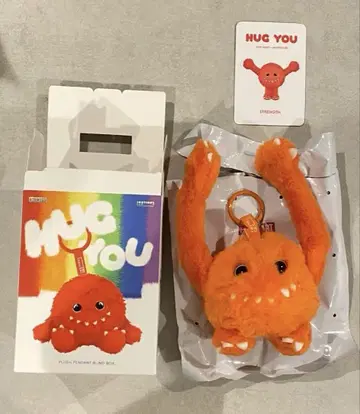 POPMART INSTINCTOY HUG YOU 봉제 인형 펜던트