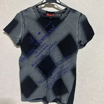 비비안 웨스트우드 T셔츠