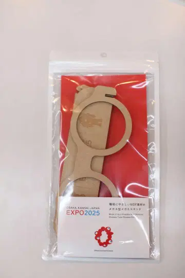EXPO 2025 미야쿠미야쿠 안경 스탠드 오사카 만박