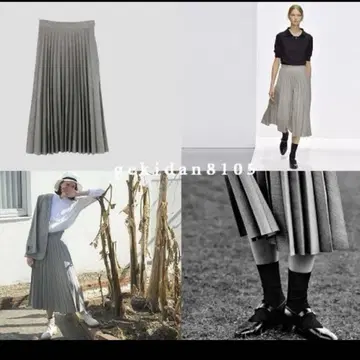 새상품급 마가렛호웰 최근 모델 아코디언 플리츠 스커트 네이비