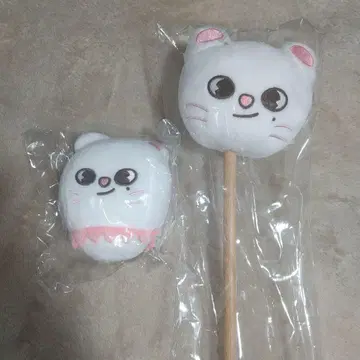 지니 레트 어깨 두드림 백참 스키즈