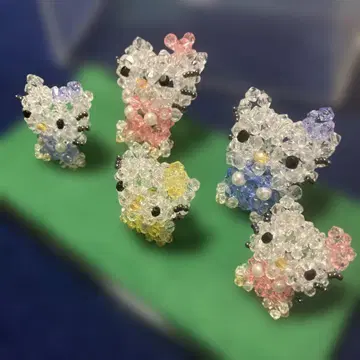 헬로키티 비즈 인형 완성품 케이스 세트