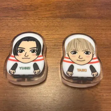 야기 유세이와 사토 다이키의 아크릴 굿즈