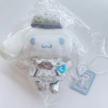 산리오 시나몬 모노톤 애니멀 마스코트 홀더 스트랩