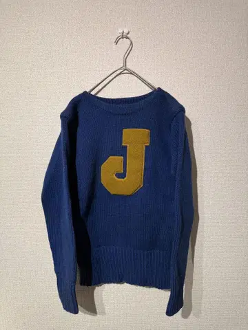 50s 네이비 J 자수 크루넥 스웨터