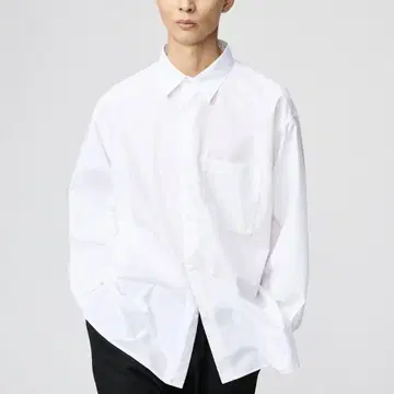 유니클로 브로드 오버 사이즈 셔츠