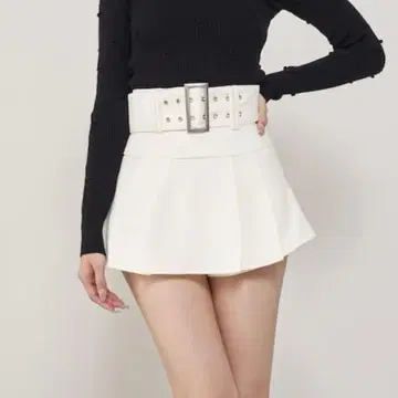 Darich 아일렛 벨트 플리츠 미니 스커트