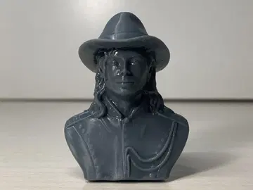 마이클 잭슨 동상