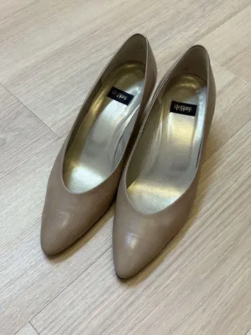 히미코 펌프스 24.5cm