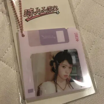 ILLIT 시간아 멈춰라 popup 한정품 disk charm 모카