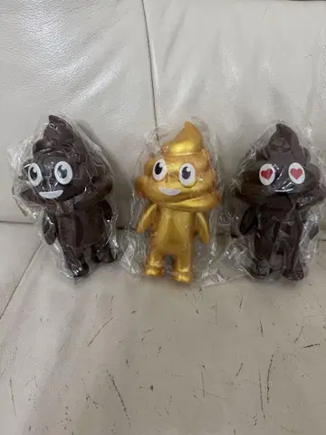 [ 미개봉 새상품 ] 응가군 소프트 비닐 피규어 3개 세트