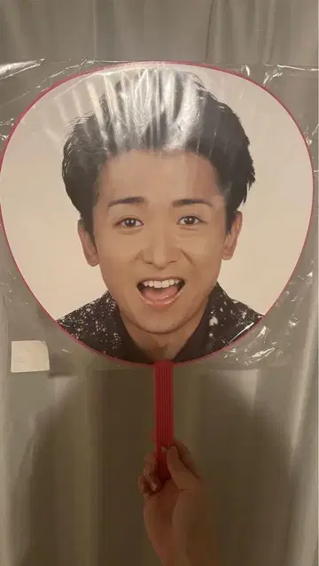 사토시 오노 팝콘 테마 부채