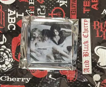 Acid Black Cherry 아크릴 마그넷